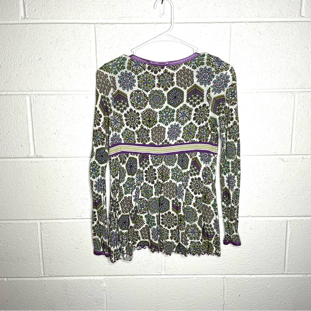 < Y2K Mary-Kate and Ashley Long Sleeve Top > - Picture 2 of 3